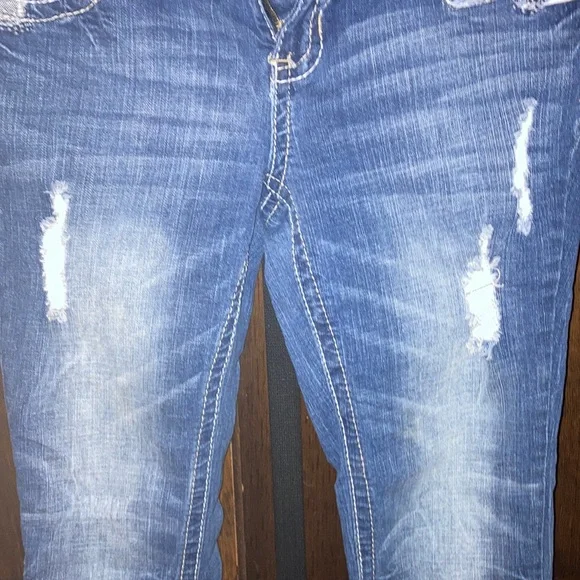 Amethyst Jeans Blue Flare with Distressed Details - Picture 6 of 13